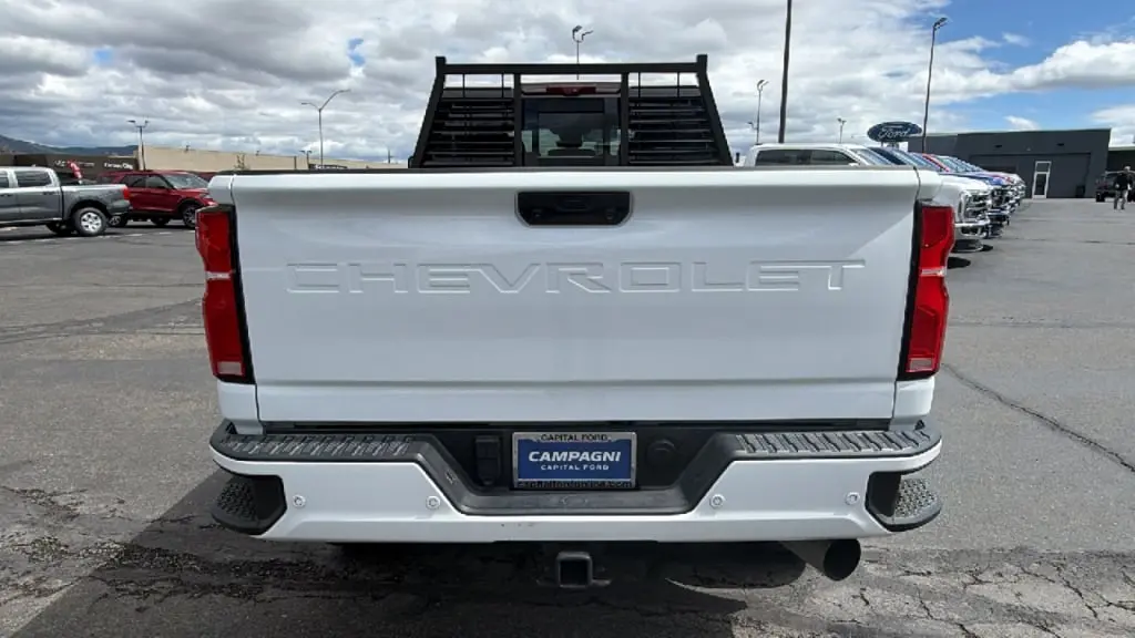 2024 Chevrolet Silverado 3500HD High Country