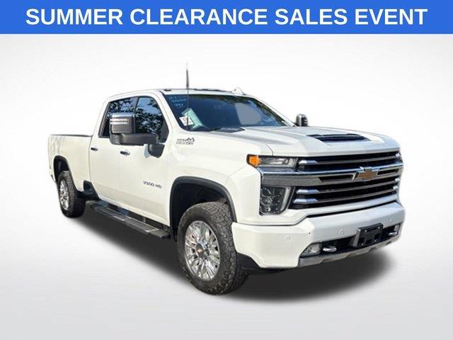2021 Chevrolet Silverado 3500HD High Country — photo 1 of 3