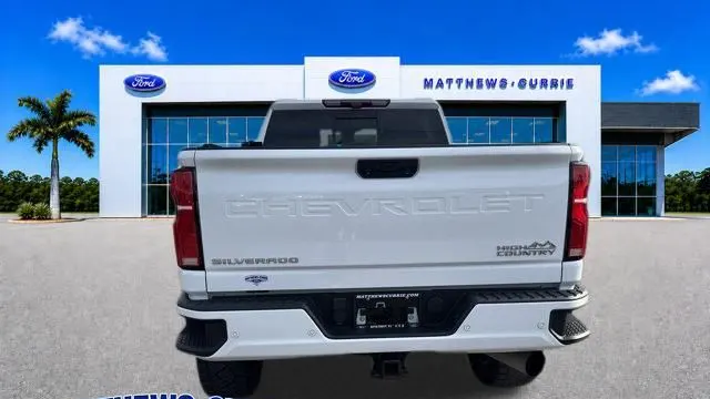 2024 Chevrolet Silverado 3500HD High Country