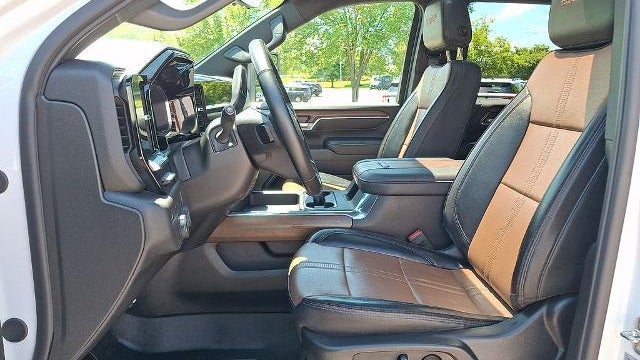2024 Chevrolet Silverado 3500HD High Country