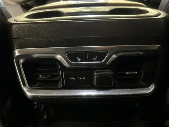2021 Chevrolet Silverado - $55,115