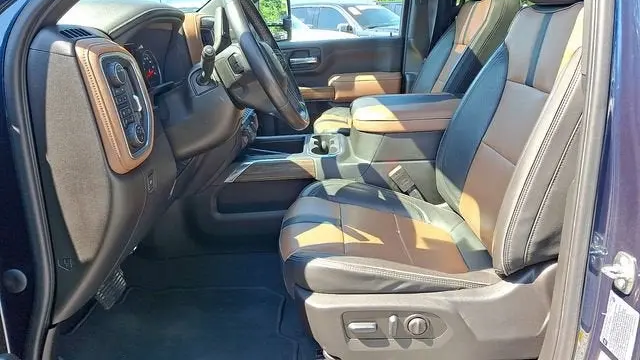 2023 Chevrolet Silverado 3500HD High Country