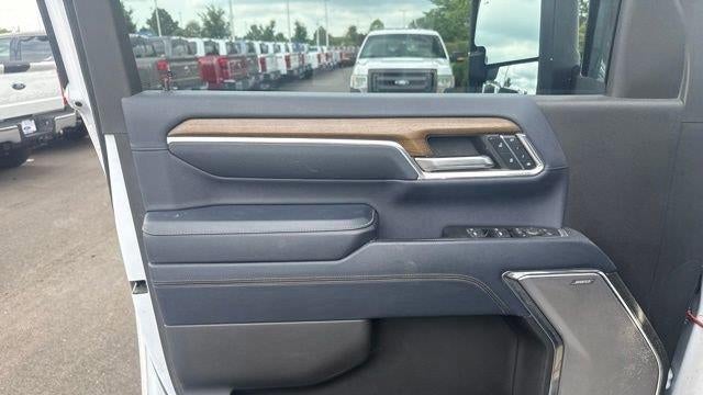 2024 Chevrolet Silverado 3500HD High Country