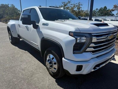 2024 Chevrolet Silverado 3500HD 4X4 High Country 4DR Crew Cab SB SRW
