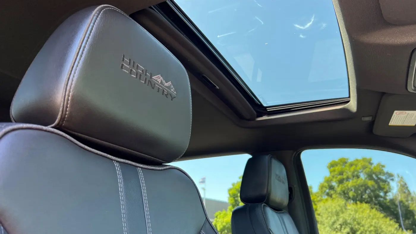 2022 Chevrolet Silverado 3500HD High Country