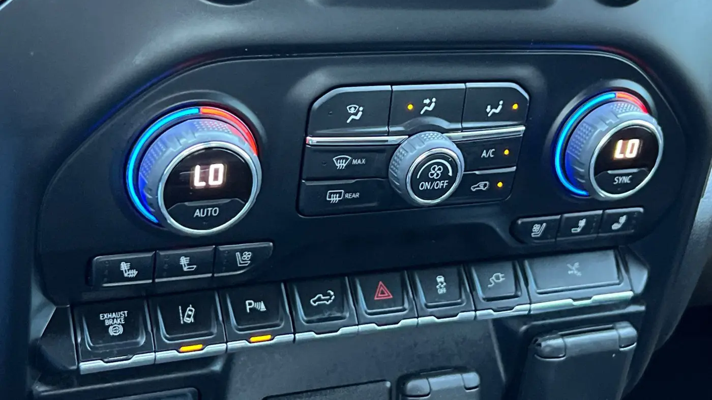 2022 Chevrolet Silverado 3500HD High Country