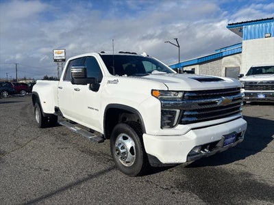 2022 Chevrolet Silverado 3500HD 4X4 High Country 4DR Crew Cab SB SRW