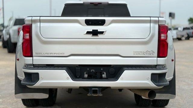 2022 Chevrolet Silverado 3500HD High Country