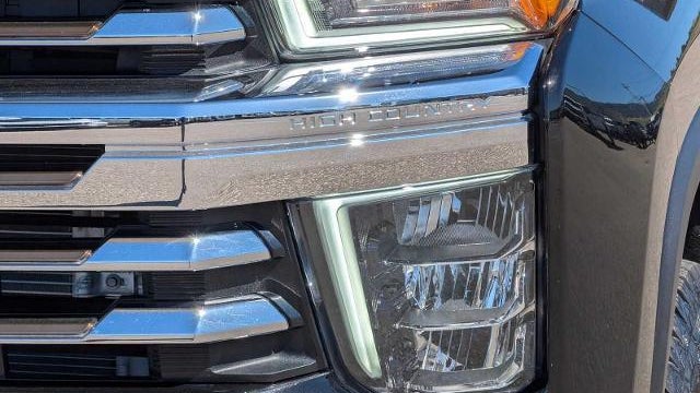 2023 Chevrolet Silverado 3500HD High Country