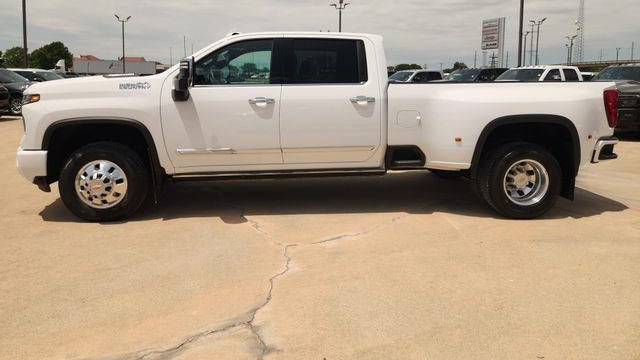 2024 Chevrolet Silverado 3500HD High Country