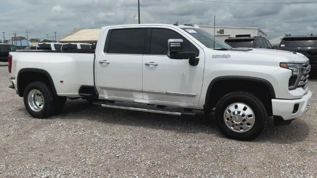 2024 Chevrolet Silverado 3500HD High Country