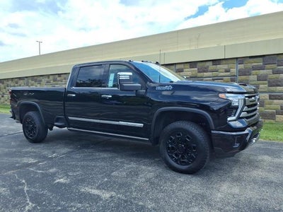 2024 Chevrolet Silverado 3500HD 4X4 High Country 4DR Crew Cab SB SRW