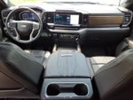 2024 Silverado 3500HD Thumbnail 32