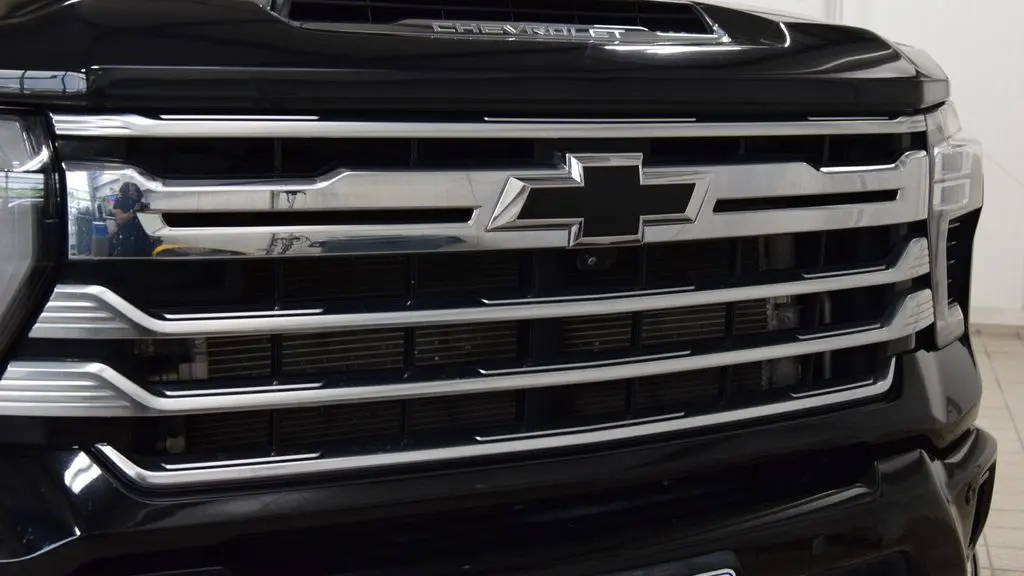 2024 Chevrolet Silverado 3500HD High Country