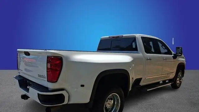 2024 Chevrolet Silverado 3500HD High Country