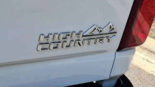 2024 Chevrolet Silverado 3500HD High Country