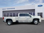 2024 Silverado 3500HD Thumbnail 3