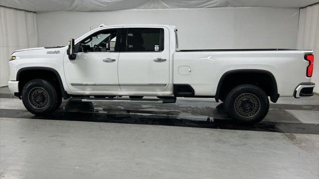 2024 Chevrolet Silverado 3500HD High Country