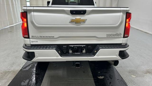 2024 Chevrolet Silverado 3500HD High Country