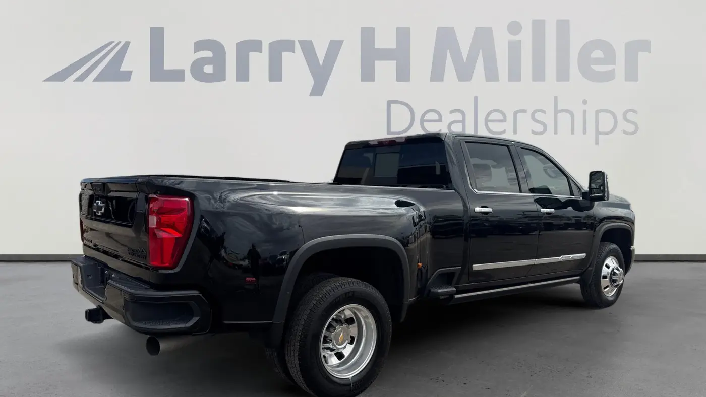 2024 Chevrolet Silverado 3500HD High Country