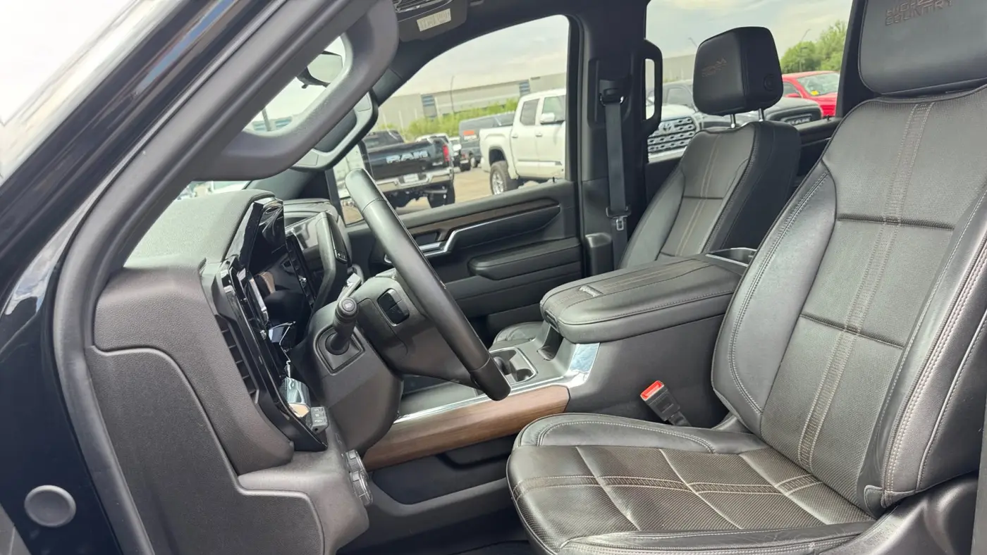2024 Chevrolet Silverado 3500HD High Country