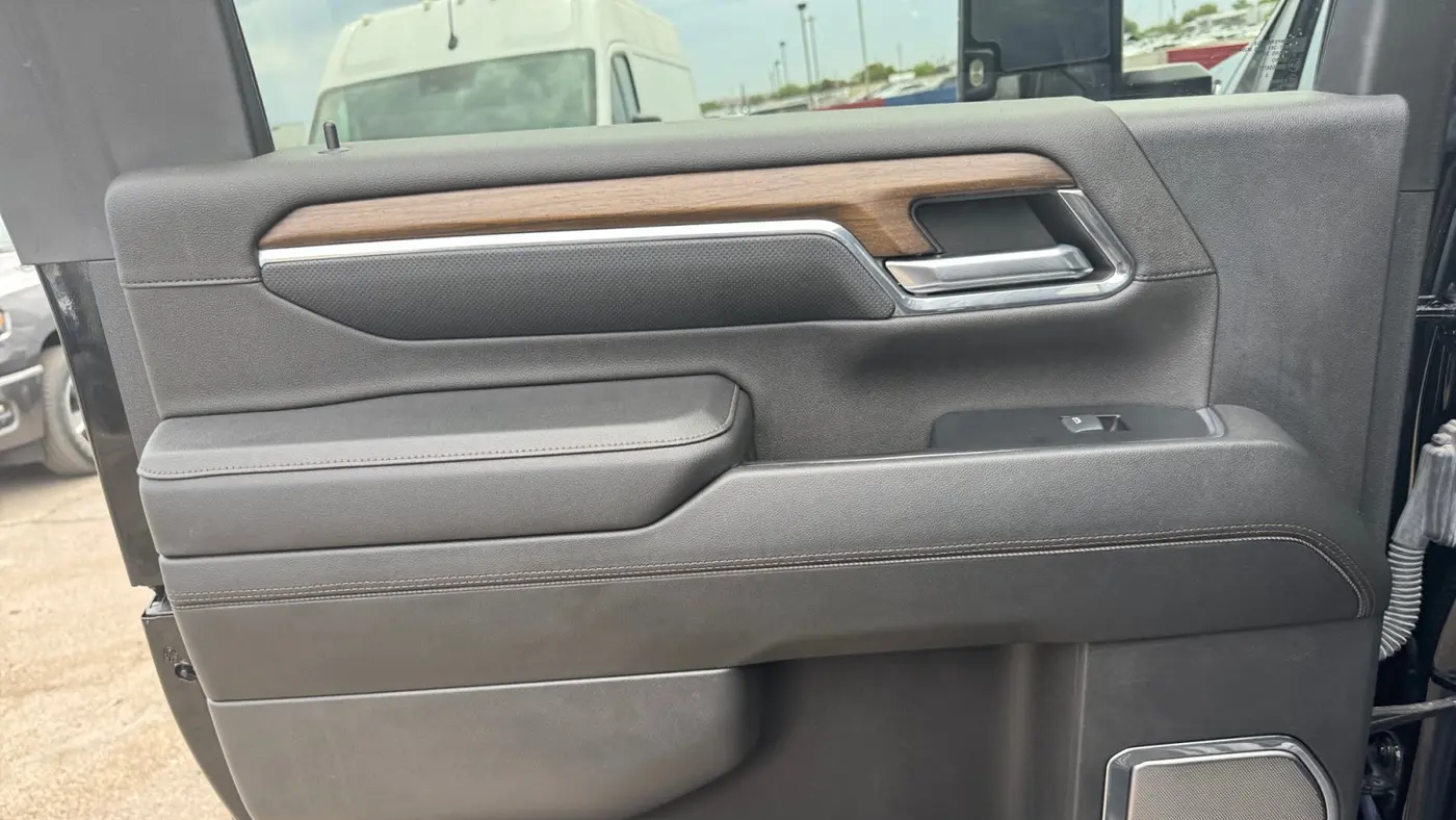 2024 Chevrolet Silverado 3500HD High Country