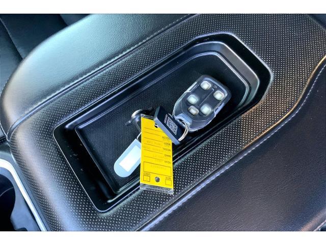 2021 Chevrolet Silverado - $47,582
