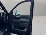 2021 Silverado 3500HD Thumbnail 33