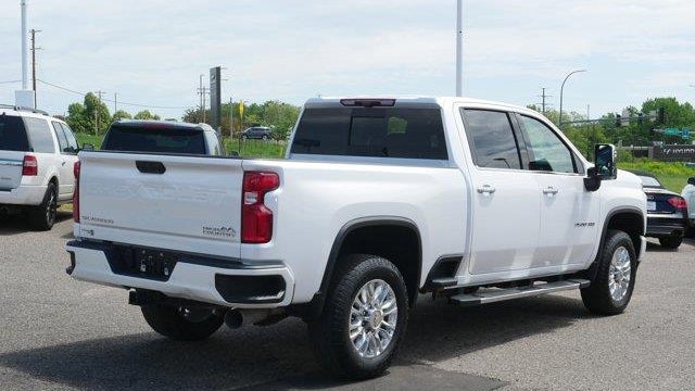 2022 Chevrolet Silverado 3500HD High Country
