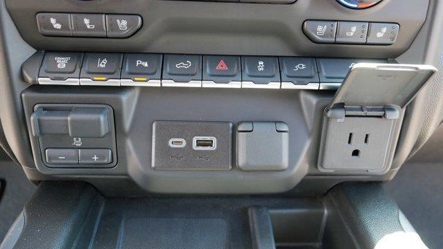 2022 Chevrolet Silverado 3500HD High Country