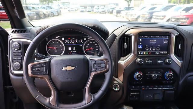2023 Chevrolet Silverado 3500HD High Country