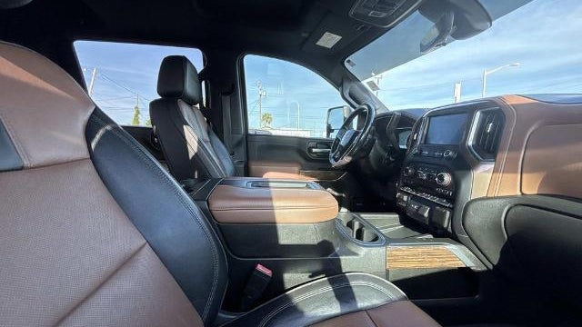 2021 Chevrolet Silverado 3500HD High Country
