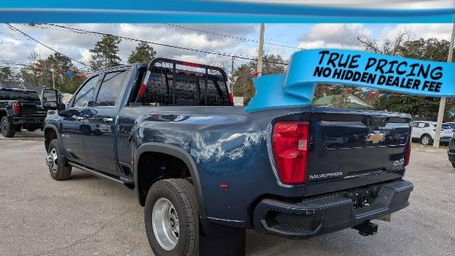 2023 Chevrolet Silverado 3500HD High Country