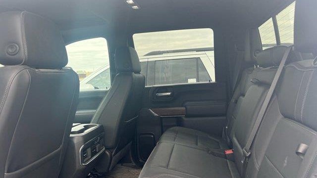 2023 Chevrolet Silverado 3500HD High Country