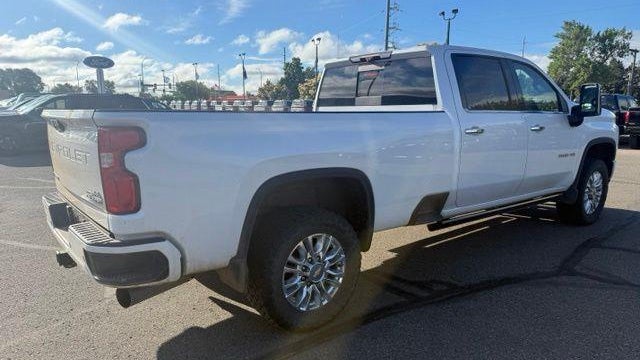 2023 Chevrolet Silverado 3500HD High Country