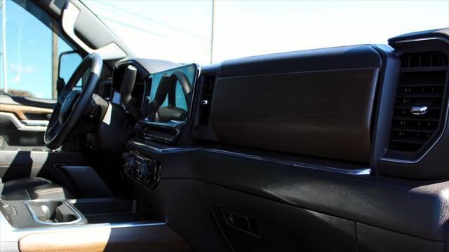 2024 Chevrolet Silverado 3500HD High Country