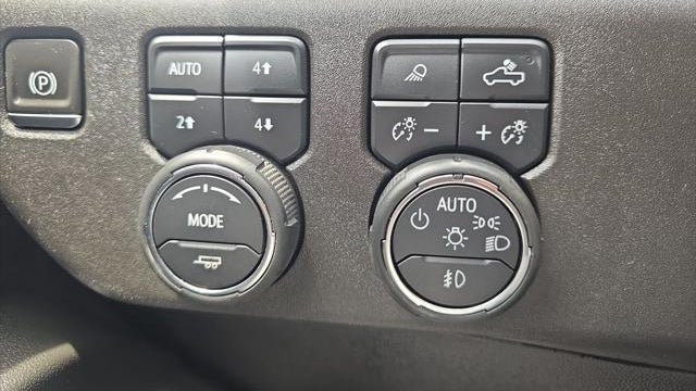 2024 Chevrolet Silverado 3500HD High Country