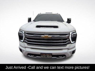 2024 Chevrolet Silverado 3500HD 4X4 High Country 4DR Crew Cab SB SRW