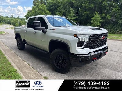 2024 Chevrolet Silverado 2500HD 4X4 ZR2 4DR Crew Cab SB