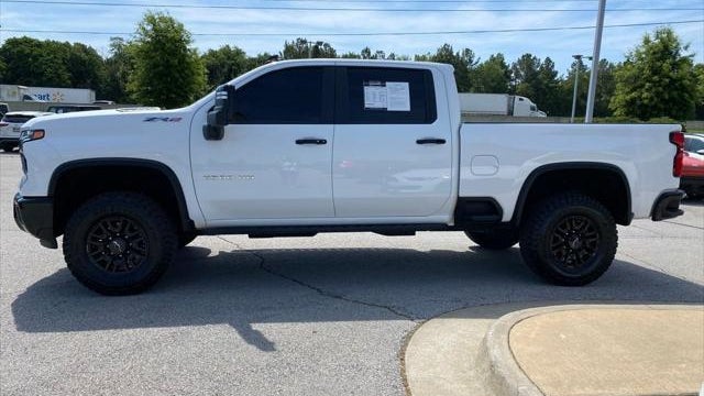 2024 Chevrolet Silverado 2500HD ZR2