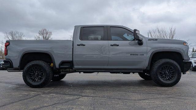 2024 Chevrolet Silverado 2500HD ZR2