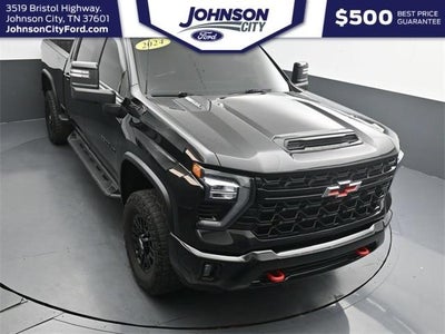 2024 Chevrolet Silverado 2500HD 4X4 ZR2 4DR Crew Cab SB