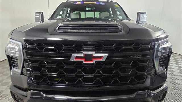 2024 Chevrolet Silverado 2500HD ZR2