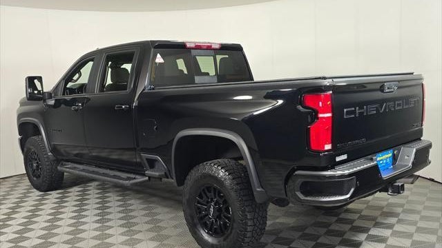2024 Chevrolet Silverado 2500HD ZR2