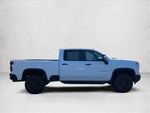 2024 Silverado 2500HD Thumbnail 3