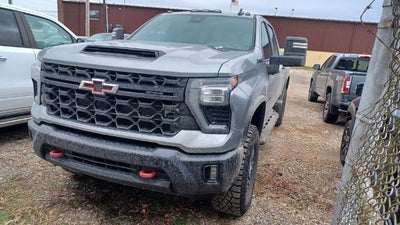 2024 Chevrolet Silverado 2500HD 4X4 ZR2 4DR Crew Cab SB