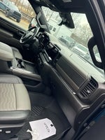 2024 Silverado 2500HD Thumbnail 25