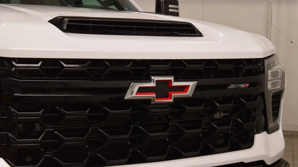 2024 Chevrolet Silverado 2500HD ZR2