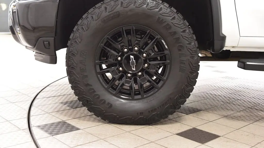 2024 Chevrolet Silverado 2500HD ZR2