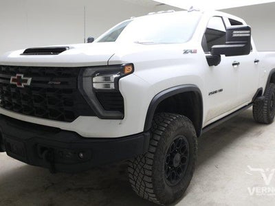 2024 Chevrolet Silverado 2500HD 4X4 ZR2 4DR Crew Cab SB